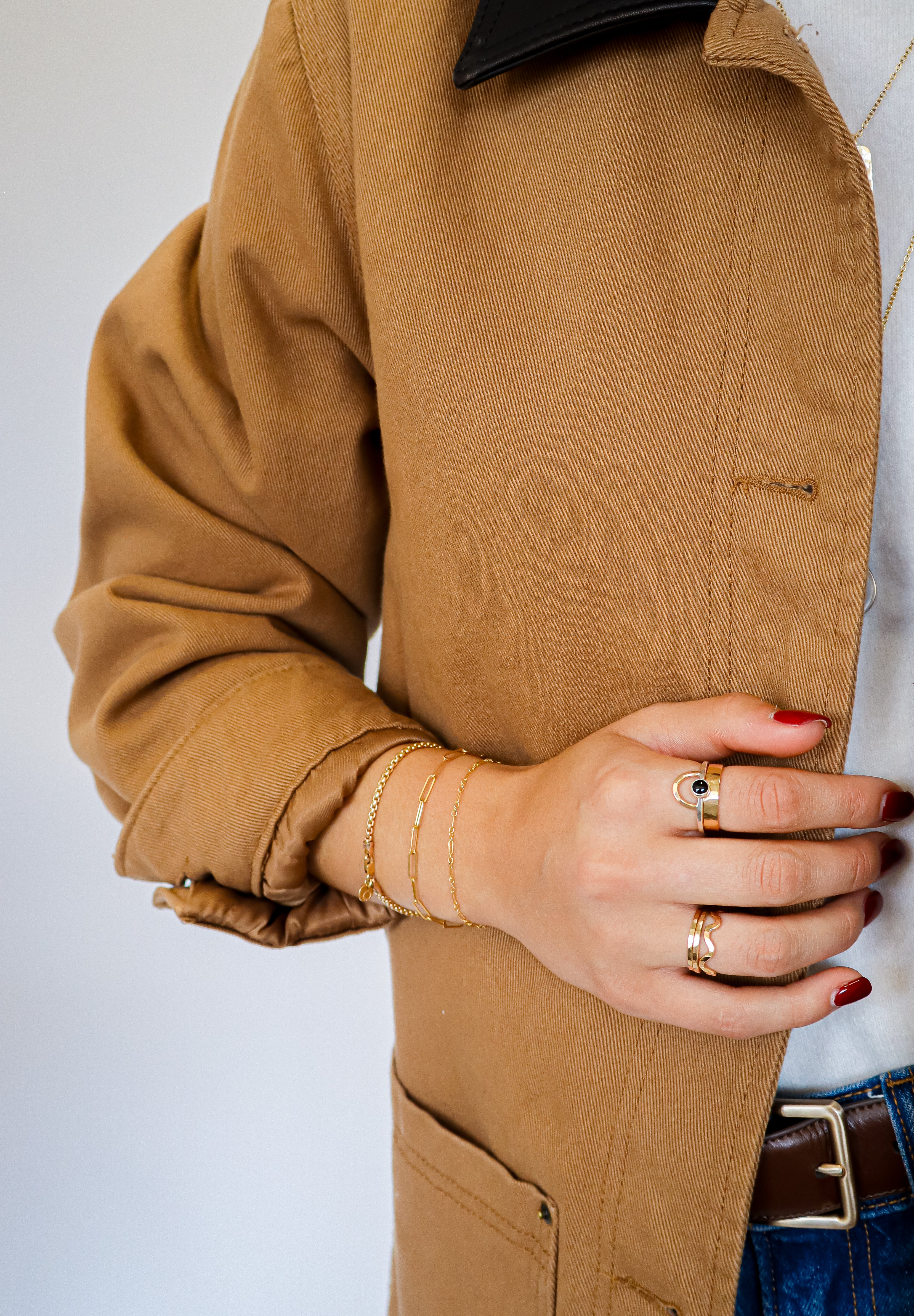 AURORA// goddess of the sunrise + daybreak