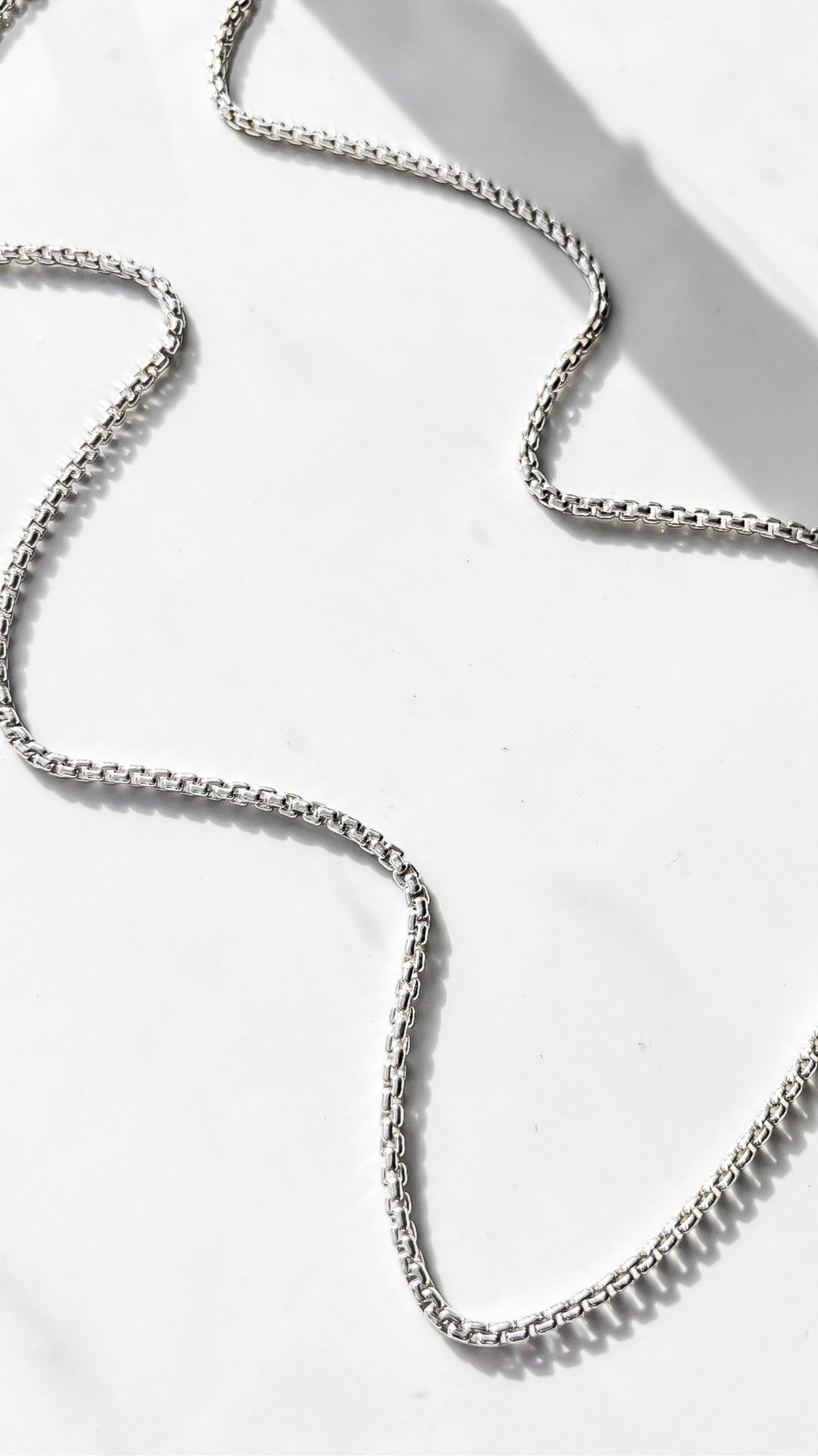SAIL// box chain necklace