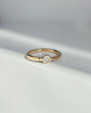 TRUE NORTH // floating diamond stacker