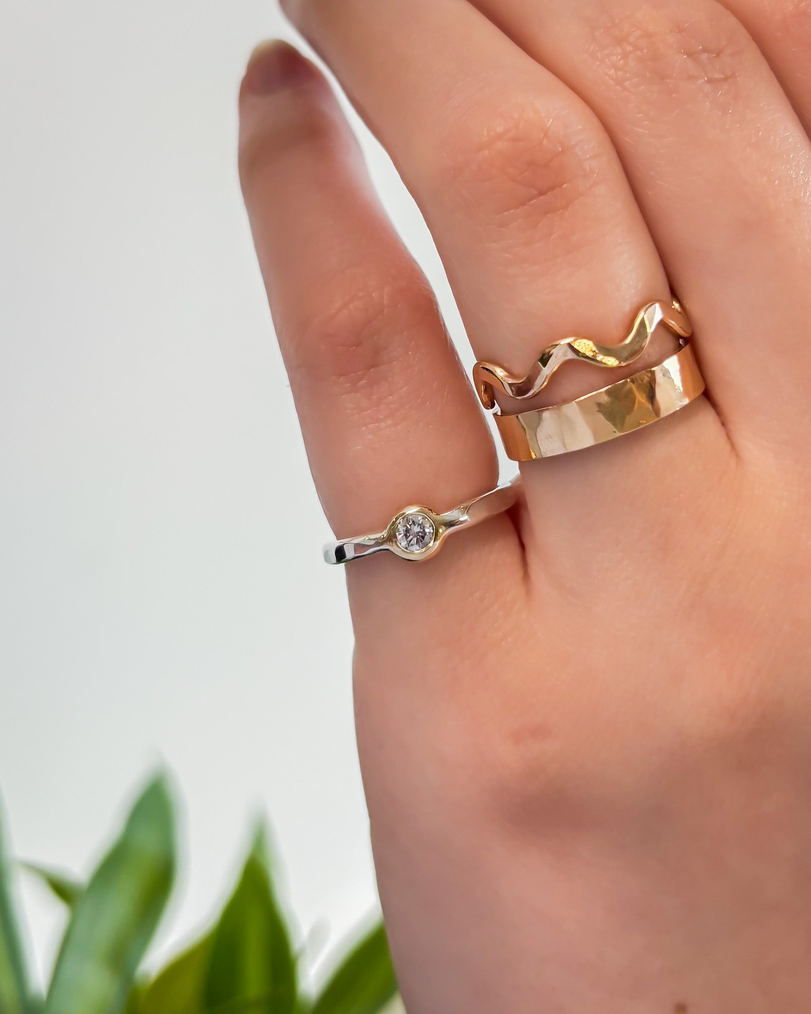 TRUE NORTH // floating diamond stacker