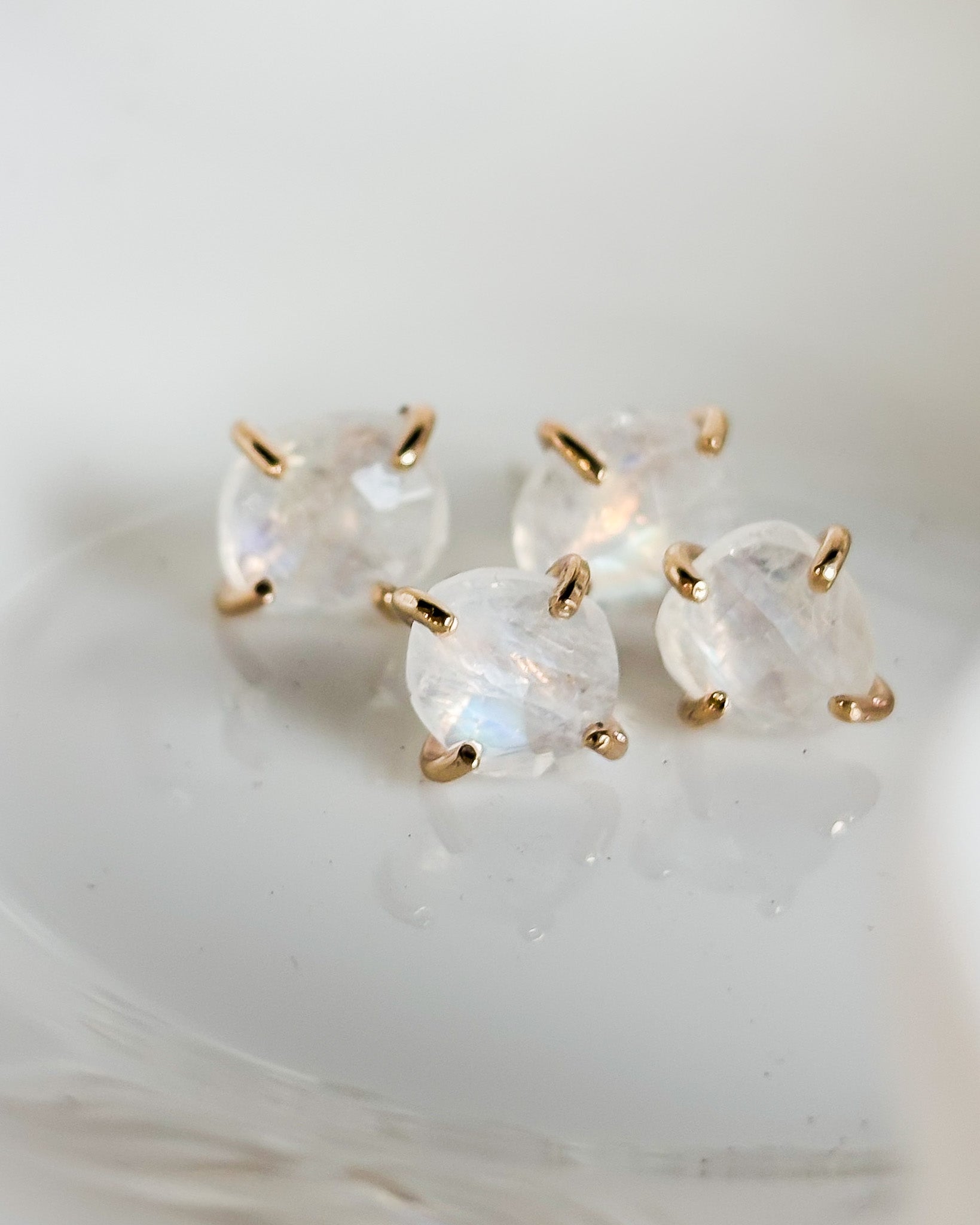 NEPHELE// cloud nymphs