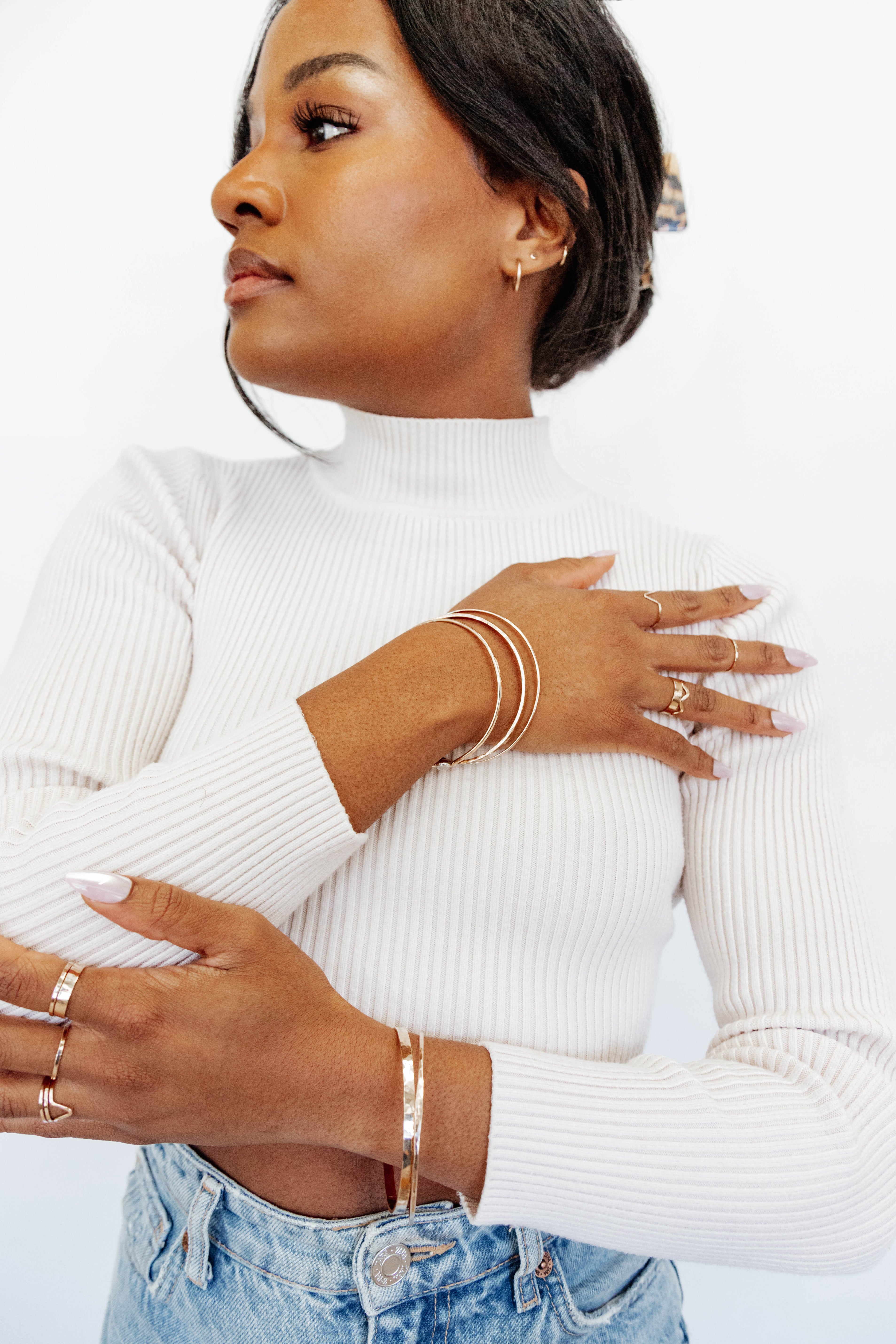 ESTIVA// wave bangle