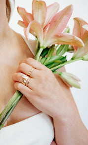HERA// goddess of marriage + the heavens