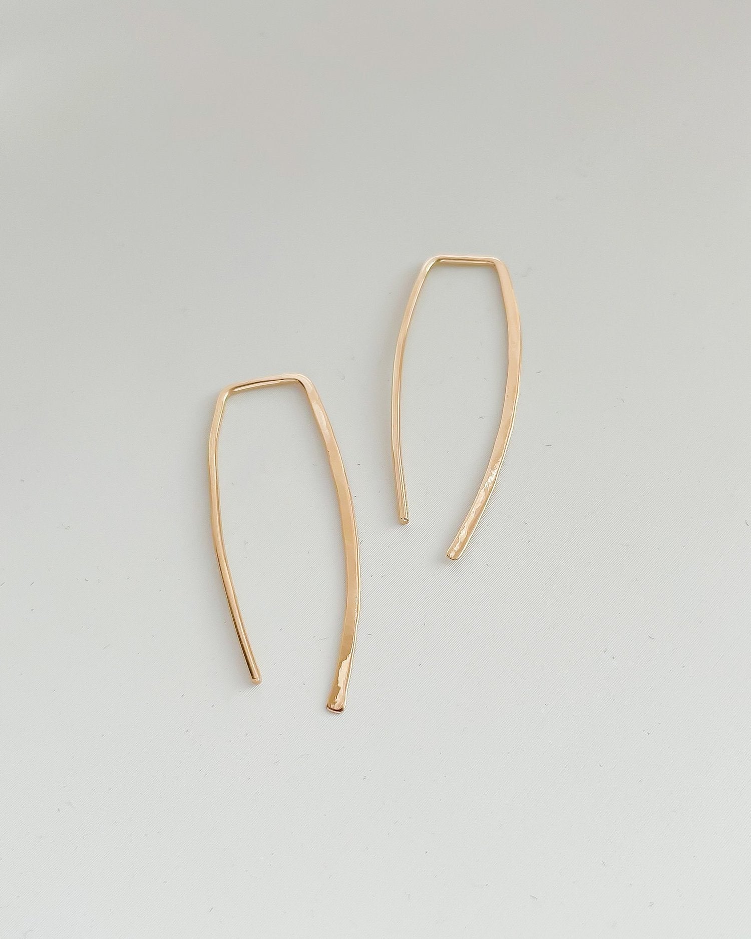 SUN & SELENE artemis threader earrings 