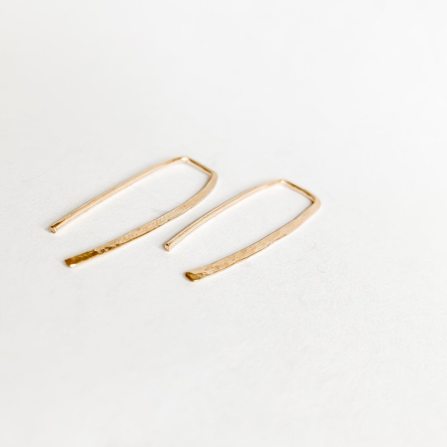 SUN & SELENE artemis threader earrings