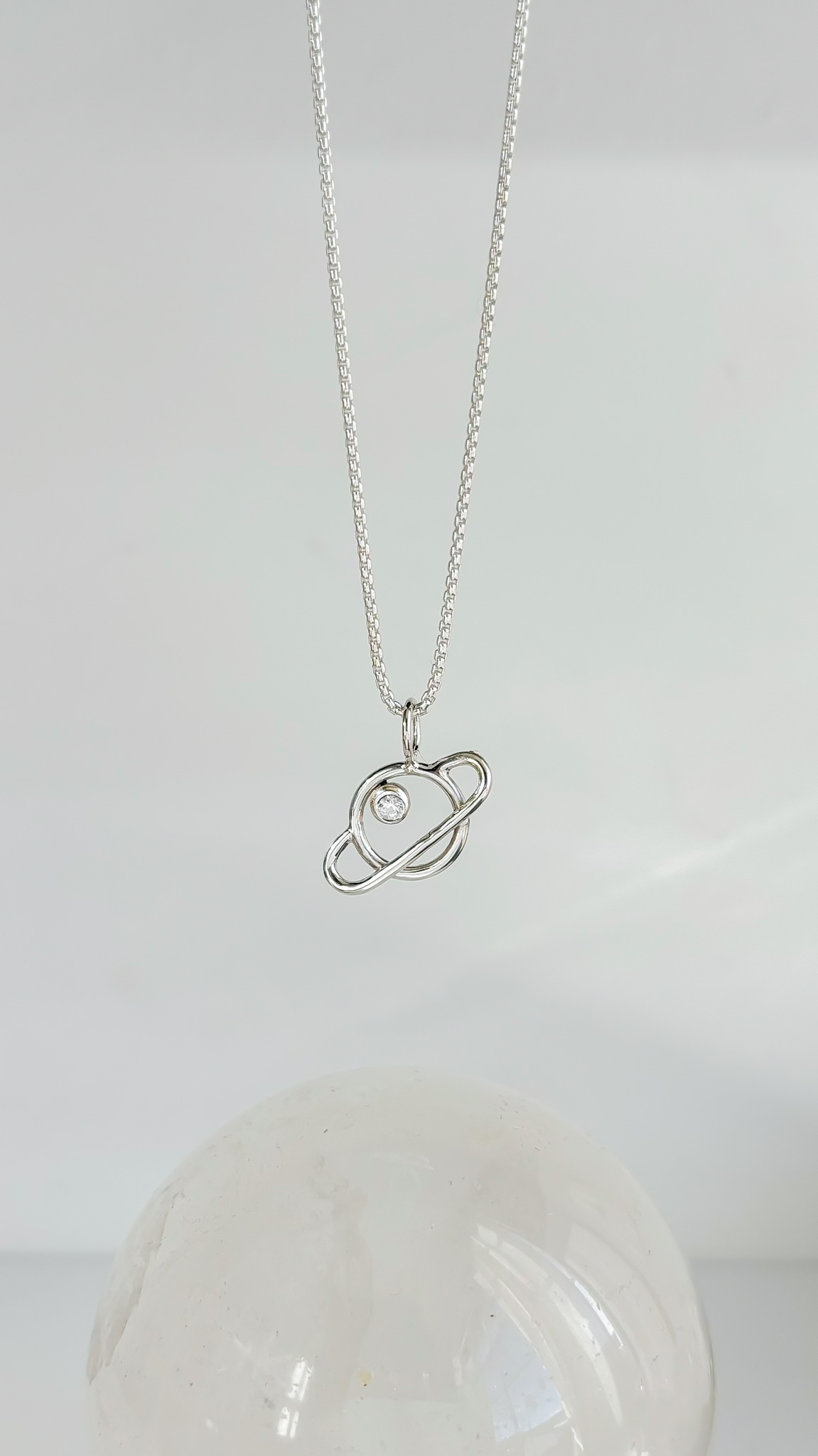 SUN & SELENE silver saturn pendent necklace