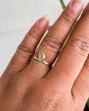 SUN & SELENE circe engagement ring on model