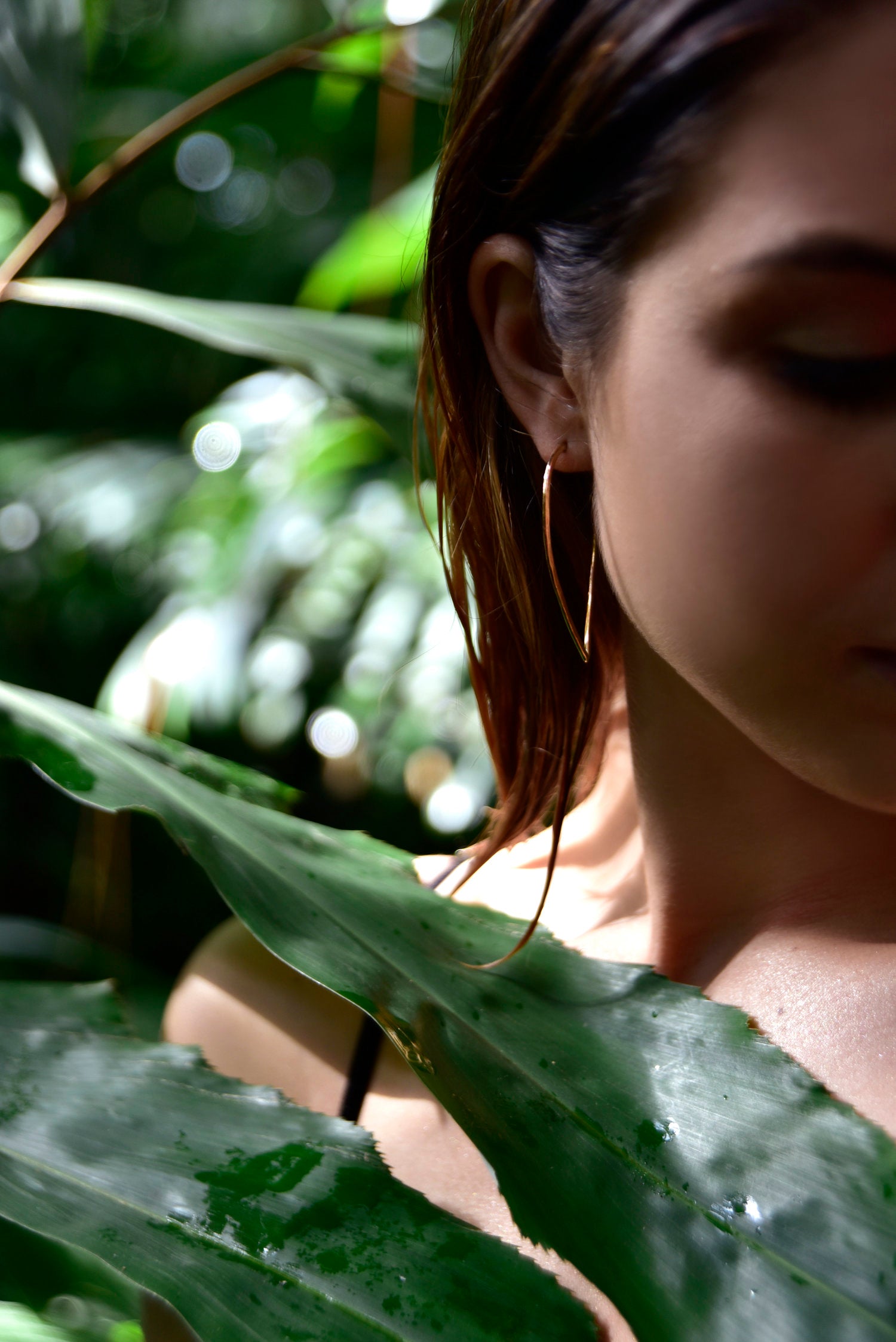 SUN & SELENE lifestyle shot