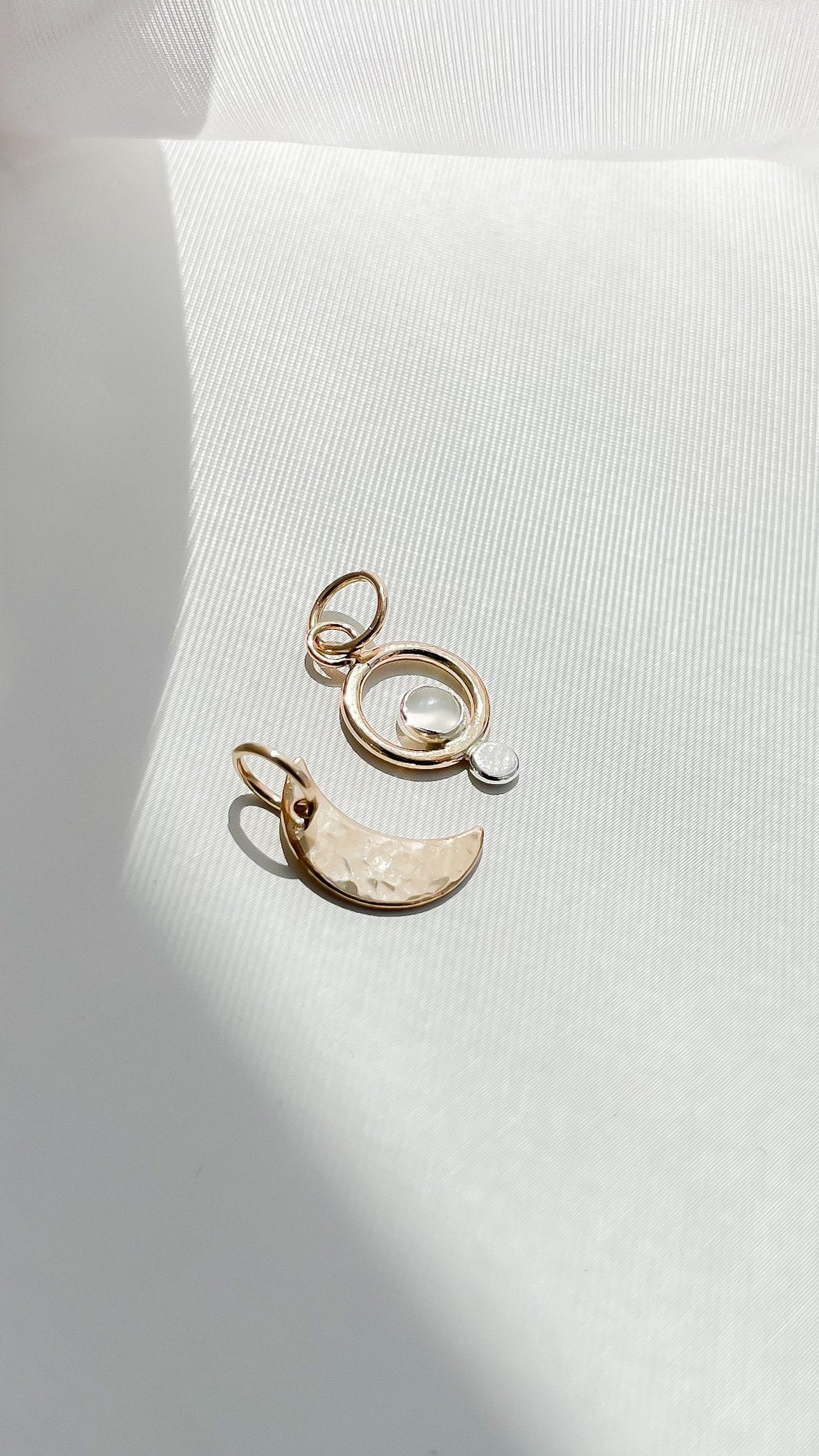 SUN & SELENE astrology charms