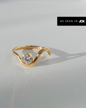 SIREN // diamond crest ring