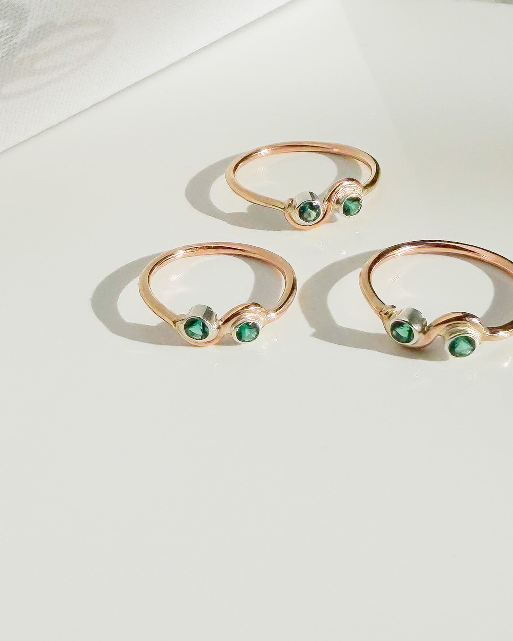 EMERALD GLASSES // pinky ring