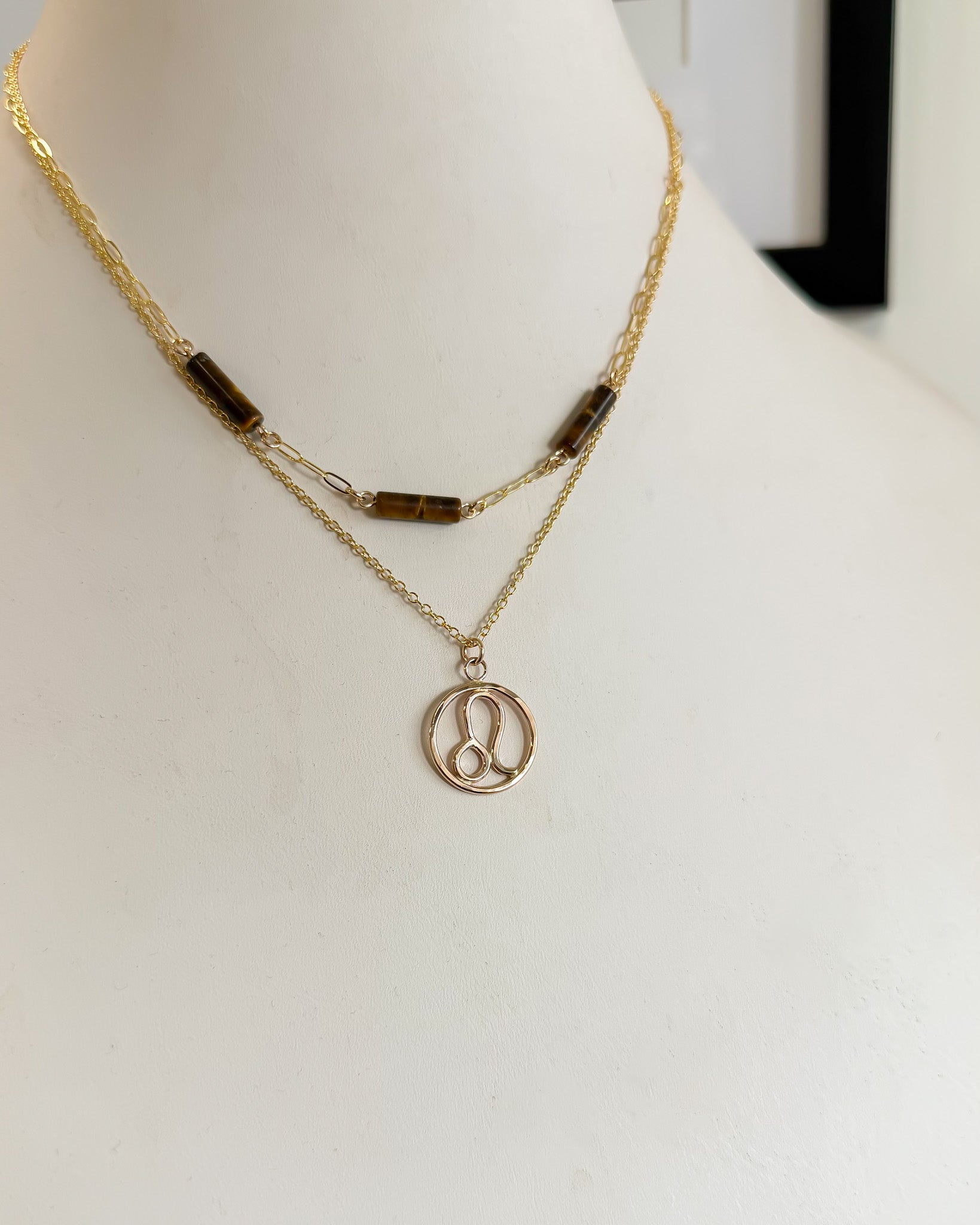 LEO// classic zodiac necklace