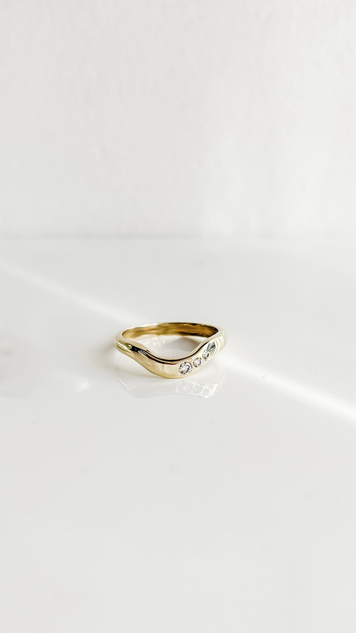LYRA // diamond arc band