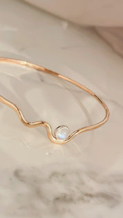 SUN & SELENE estiva wave bangle 