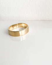 SUN & SELENE forever wedding band