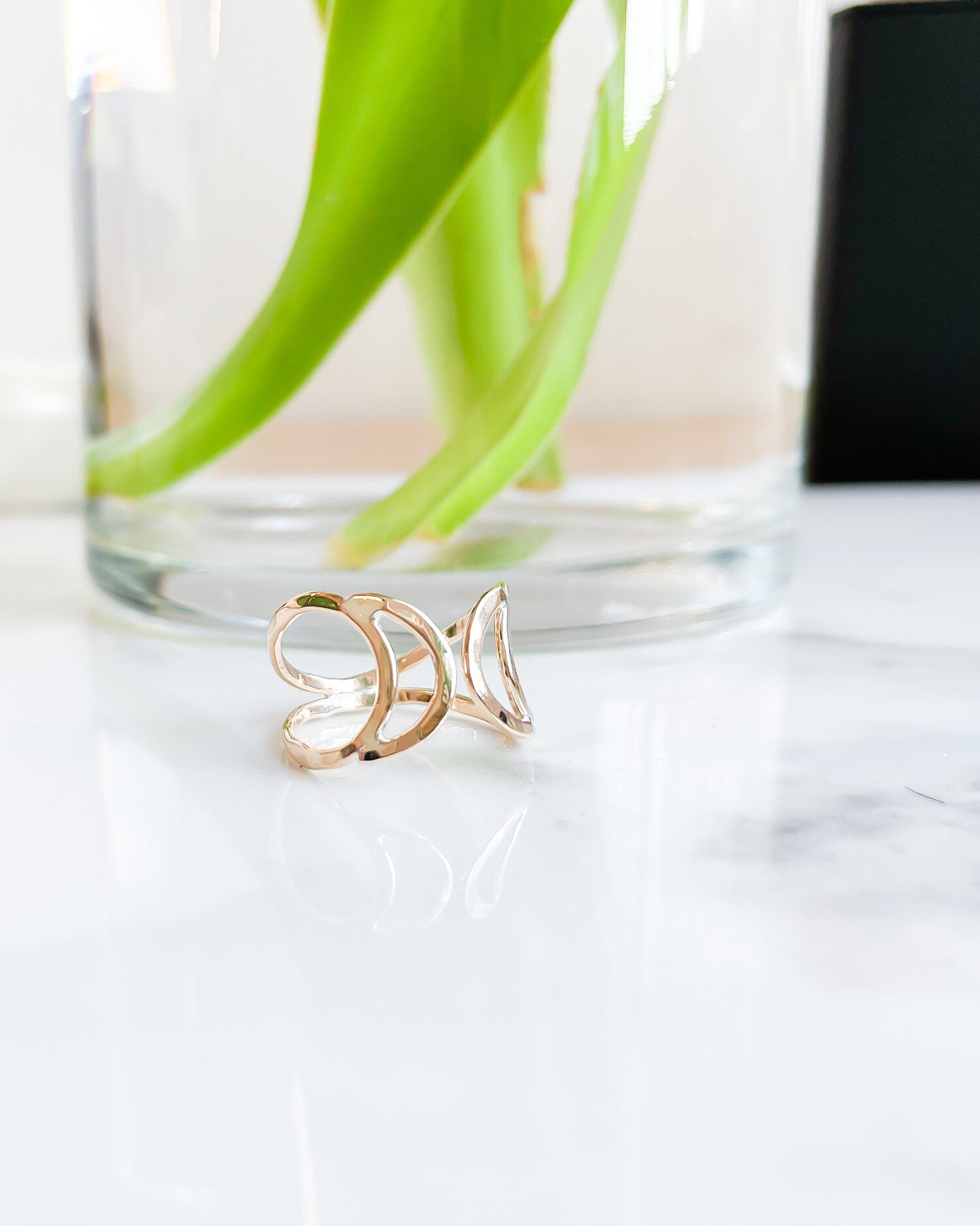 SUN &SELENE two tone selene goddess ring