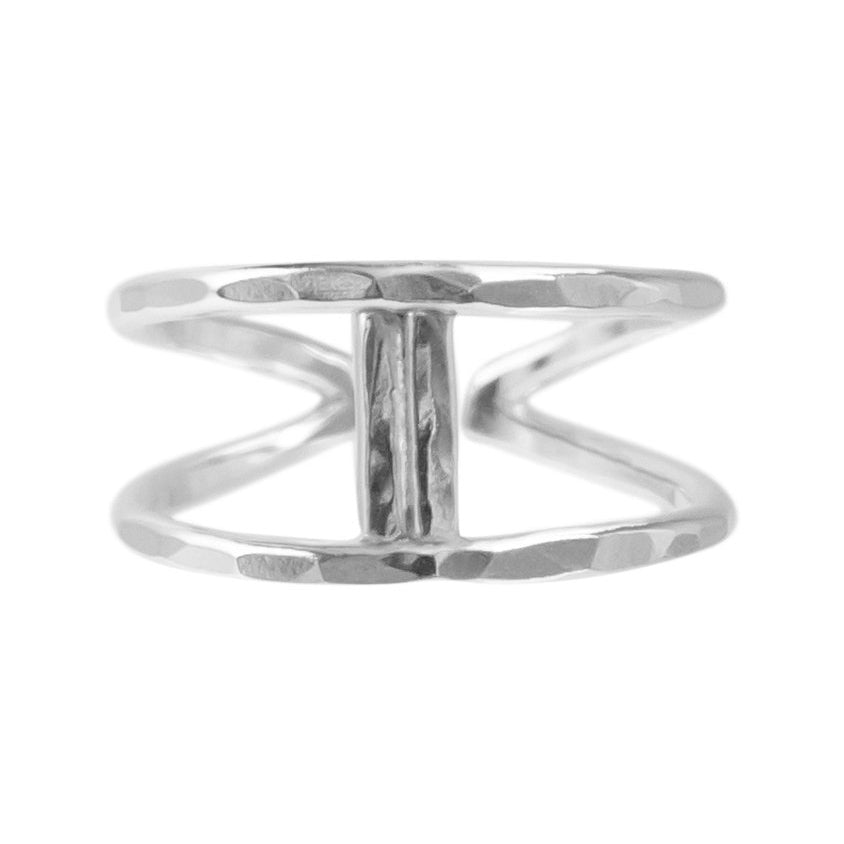 SUN & SELENE seshat ring in silver