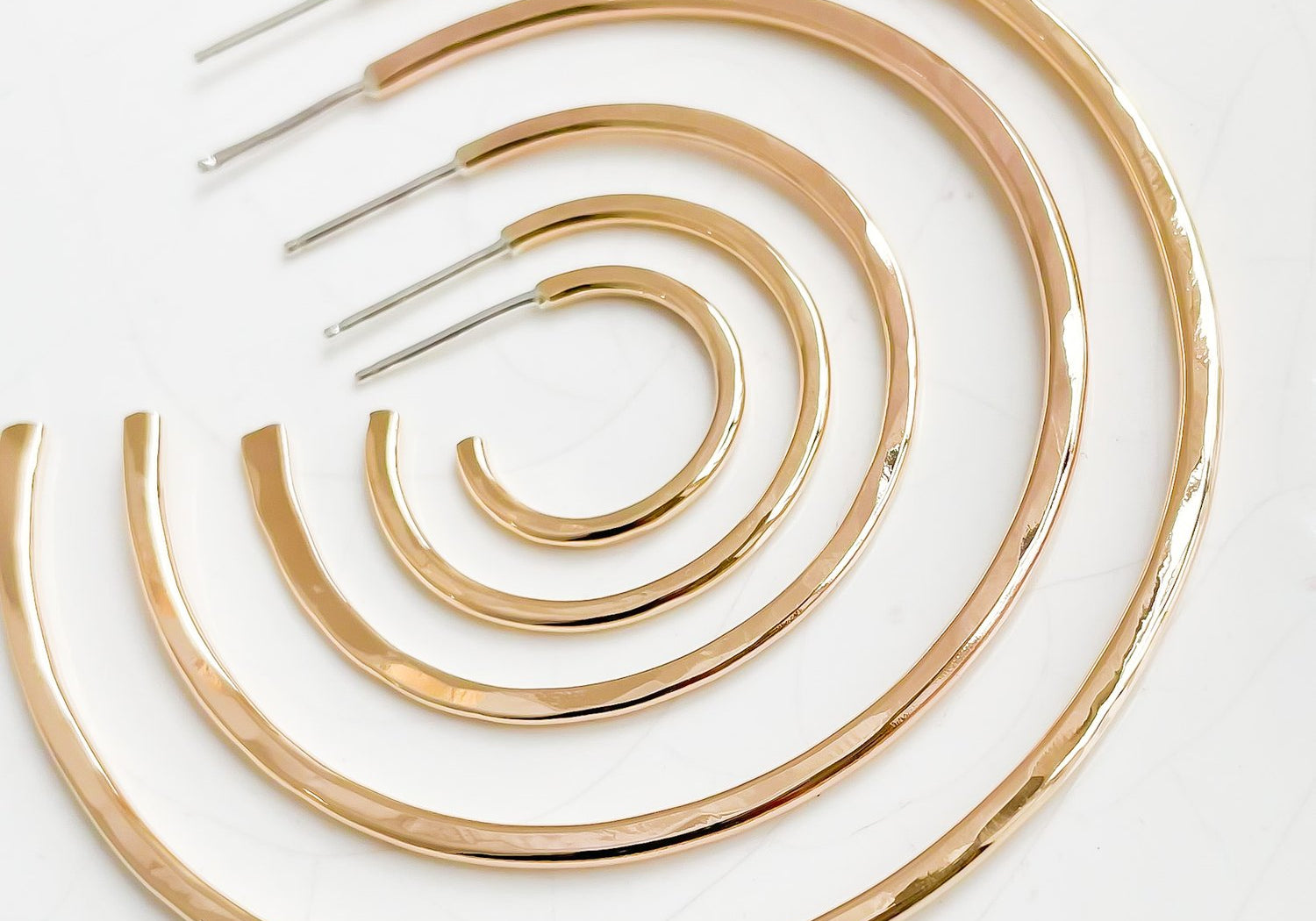 SUN & SELENE naked hoop assortment