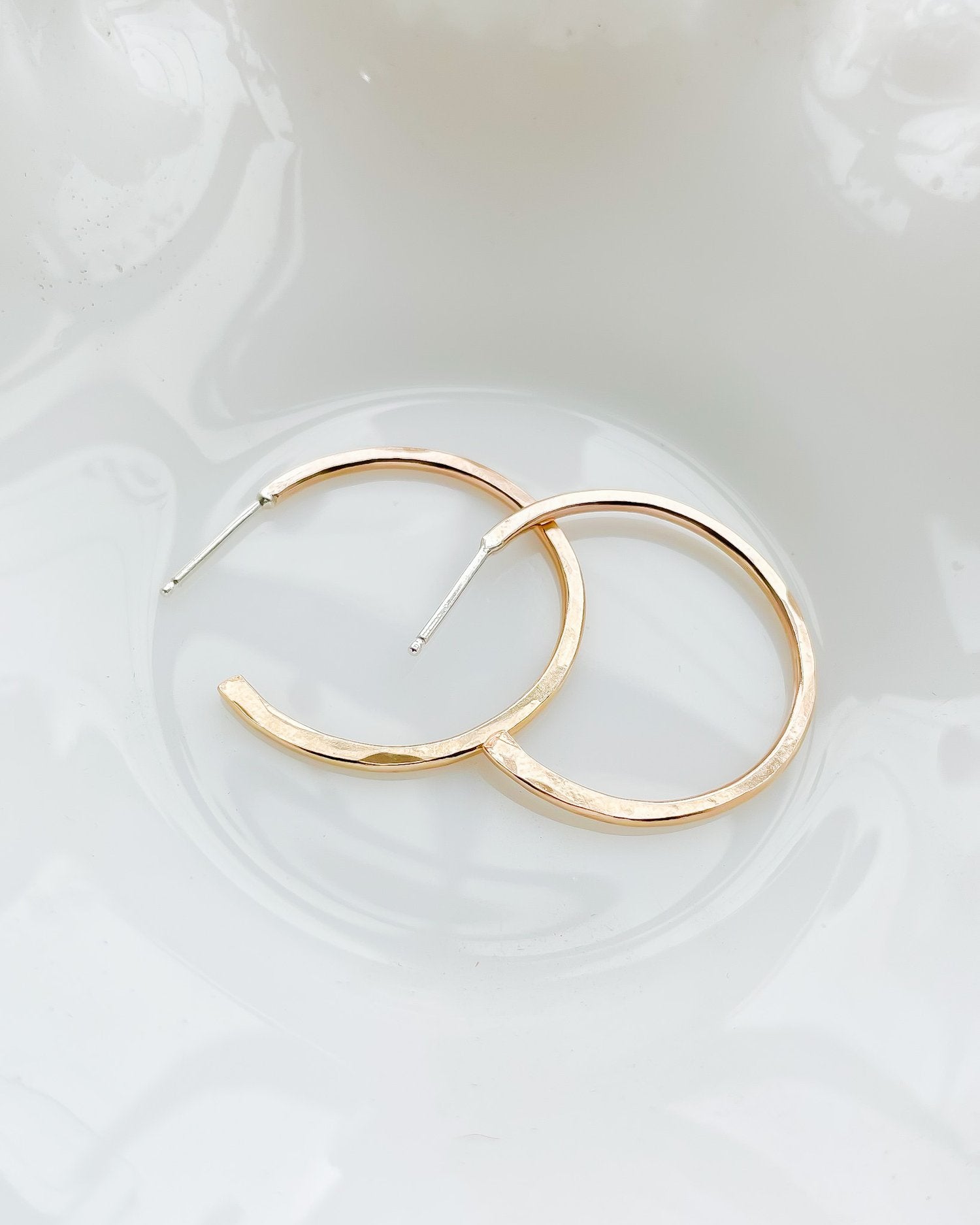 SUN & SELENE small naked hoops