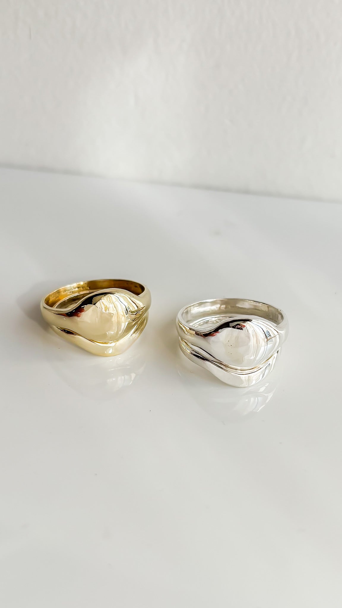 TRINE // round signet